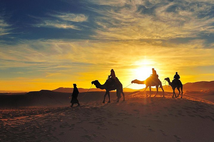 PRIVATE-TOUR 2 DAYS 1 NIGHT IN MHAMID DESERT FROM MARRAKECH :